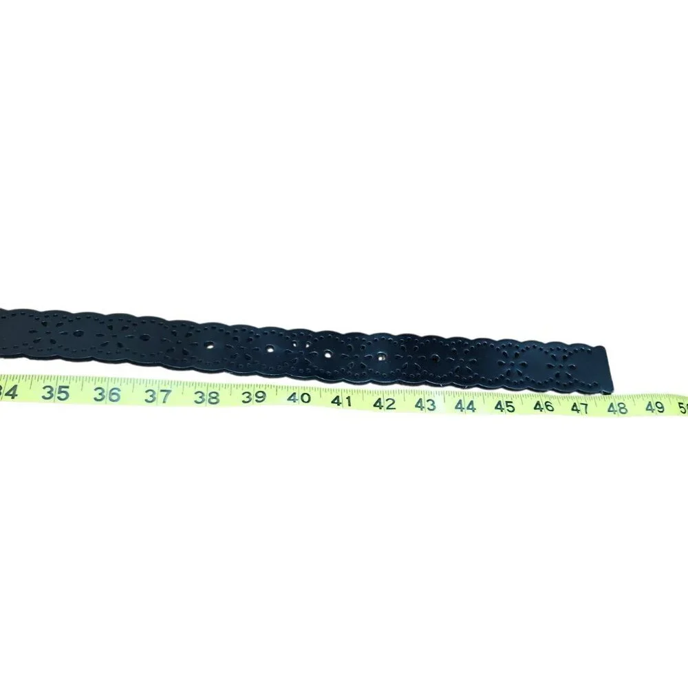 Black Leather Scalloped Cutout Belt Floral Laser Cut Silver Buckle Women Sze48in